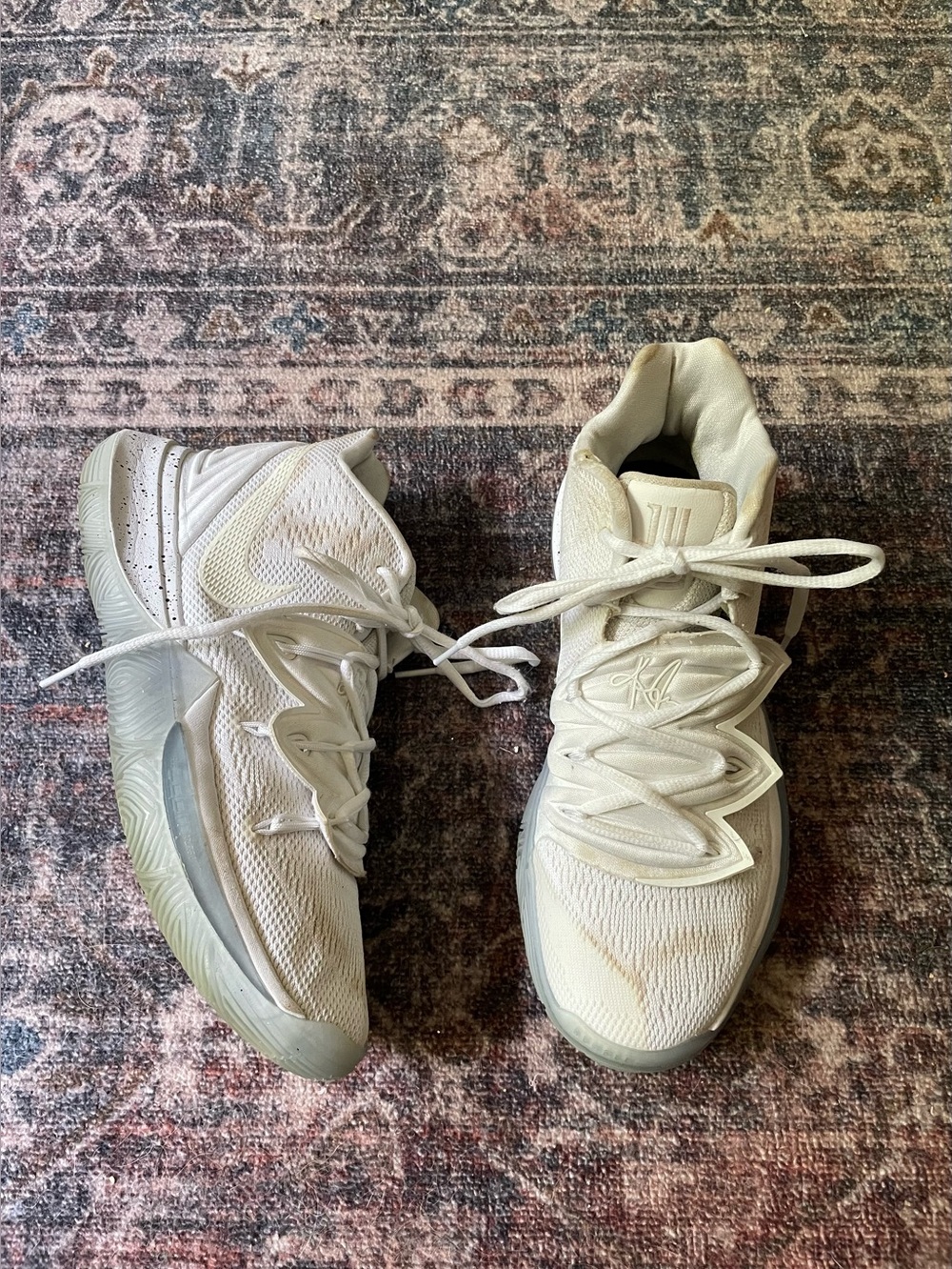 🏀Nike Kyrie 5🏀
